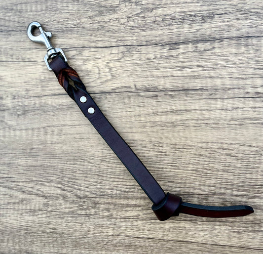 3/4" Leather Short Tab